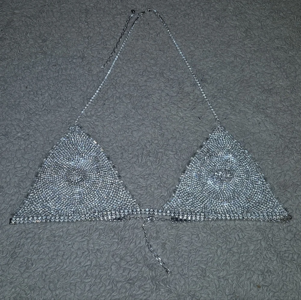 Express Vintage Silver Diamante Bra Like New - Picture 3 of 15